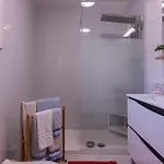 Yellow House - Ecohost - Casa Com Jardim Privado E Bbq Perto Do Porto, Aeroporto E Praias Gæstehus