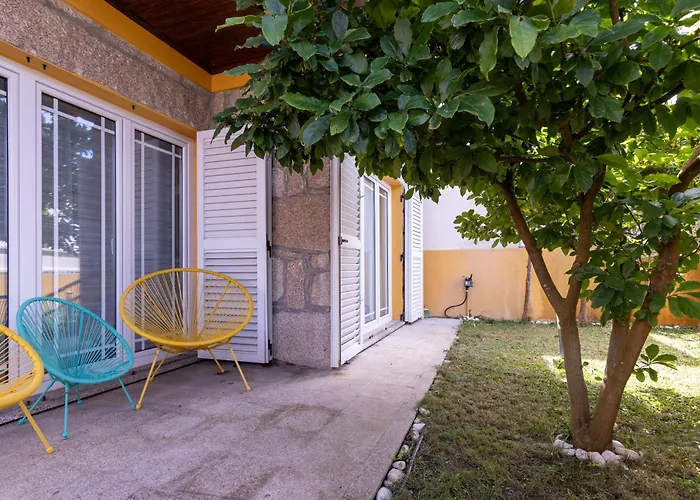 Yellow House - Ecohost Casa de hóspedes 4*